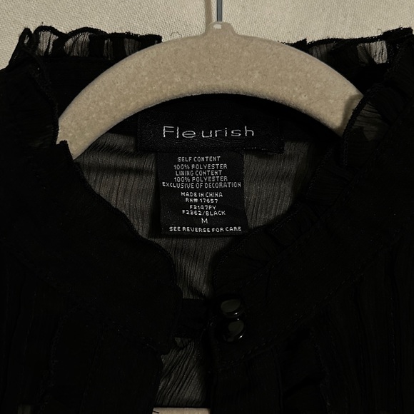 Fleurish sheer top - Picture 3 of 3